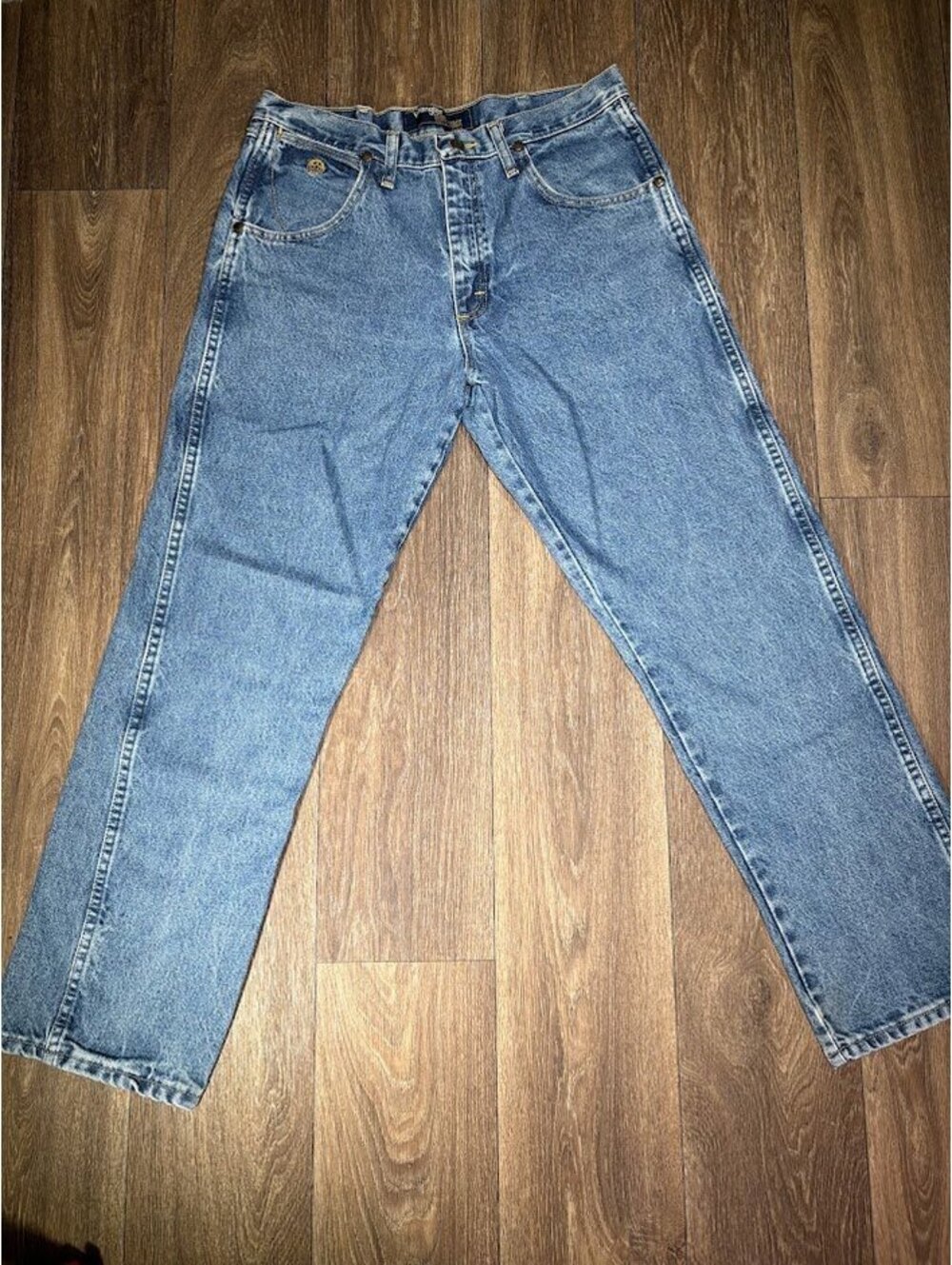 Wrangler George Strait Cowboy Cut Jeans 32x30 Relaxed Fit Blue 1031MGSHD Denim